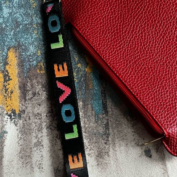 Red Heart-Shaped Clutch with LOVE Strap NWOT - Picture 2 of 7